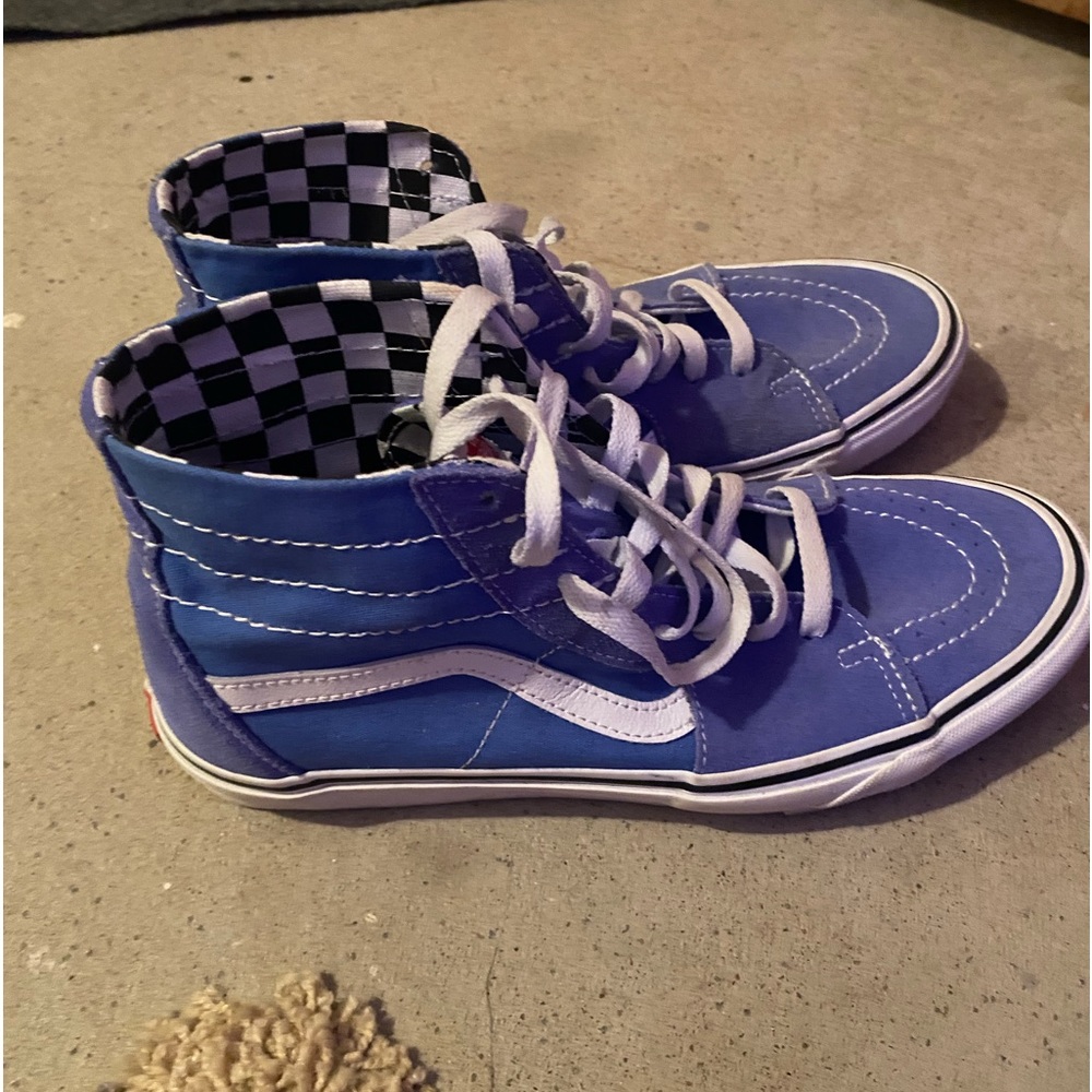 Vans shoes size 9
